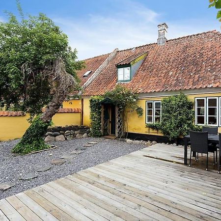 Idyllisk, Historisk Byhus Ved Fjorden I Mariager Eksteriør billede