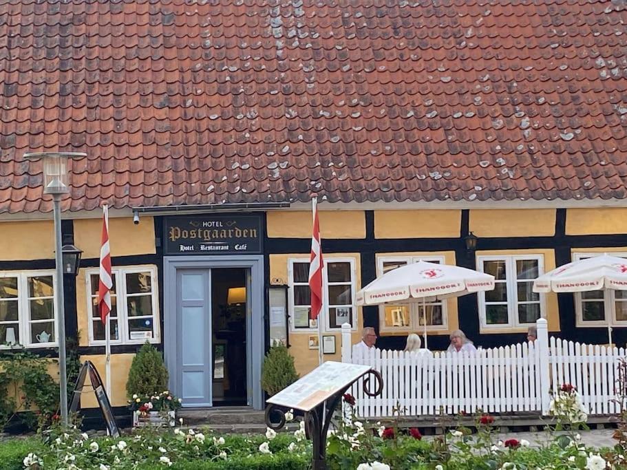 Idyllisk, Historisk Byhus Ved Fjorden I Mariager Eksteriør billede